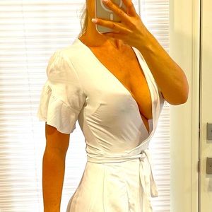 Super cute white dress size S